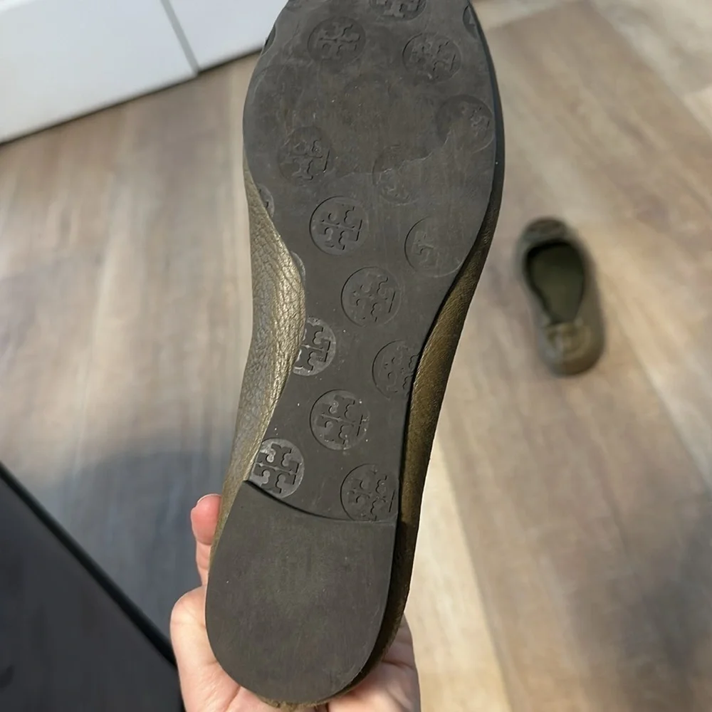 Tory Burch Reva green flats women’s size 8
